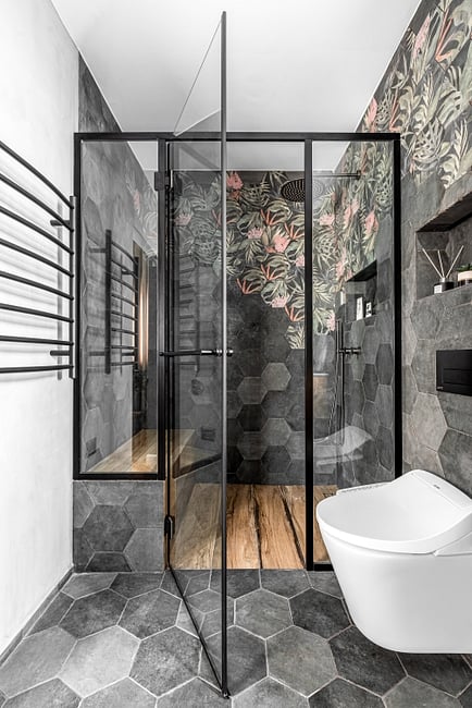 משושים מפורצלן בחדר אמבטיה 
עיצוב: איתי גידרון 
צילום:תמיר רוגובסקי 
